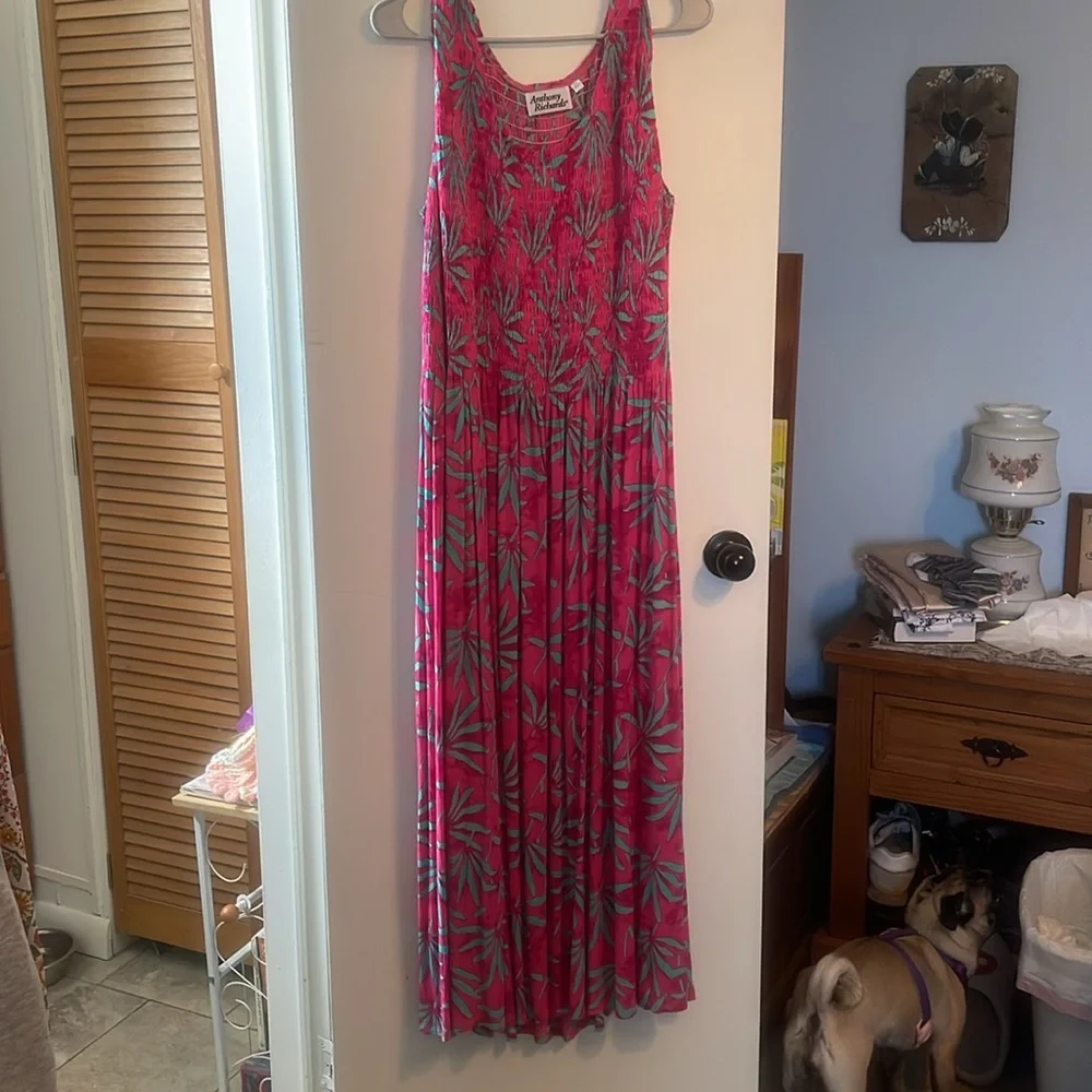 Women’s plus size sun dress - Picture 2 of 5